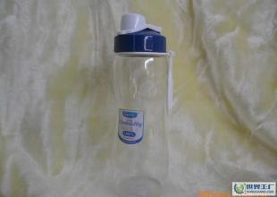 格派日用品動(dòng)感水壺（750ML）—— 開(kāi)啟您的活力飲水新體驗(yàn)